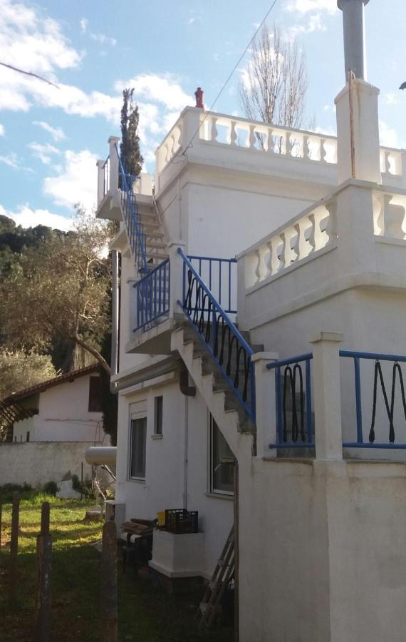 O Pyrgos Accommodations Panormos  Екстериор снимка